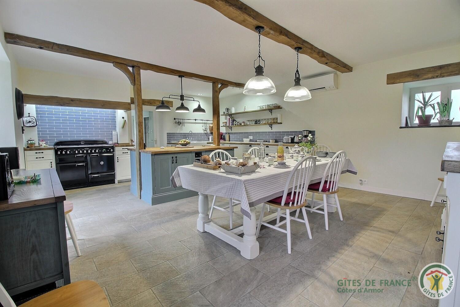 Le Parfum Des Fleurs Bed and Breakfast Plussulien Buitenkant foto